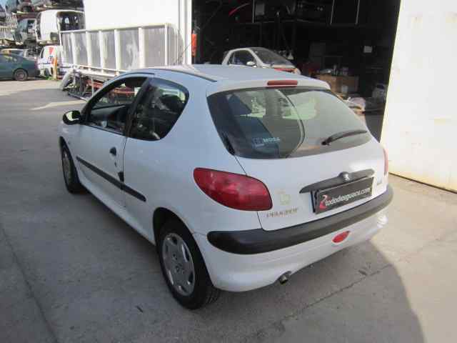 PEUGEOT 206 BERLINA X-Line Motor 1,9 Ltr. - 51 kW Diesel