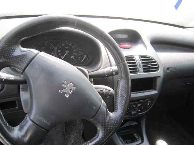 PEUGEOT 206 BERLINA E-Music Motor 1,4 Ltr. - 55 kW
