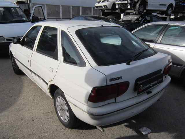 FORD ESCORT BERLINA Bravo Motor 1,6 Ltr. - 40 kW Diesel