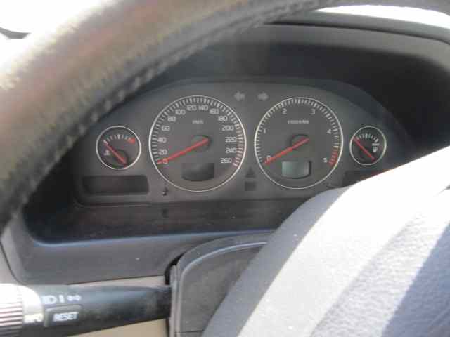 VOLVO S60 BERLINA 2.4 D Motor 2,4 Ltr. - 120 kW Diesel CAT