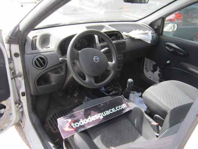 FIAT PUNTO BERLINA (188) 1.3 16V Multijet Feel Motor 1,3 Ltr. - 51 kW JTD CAT