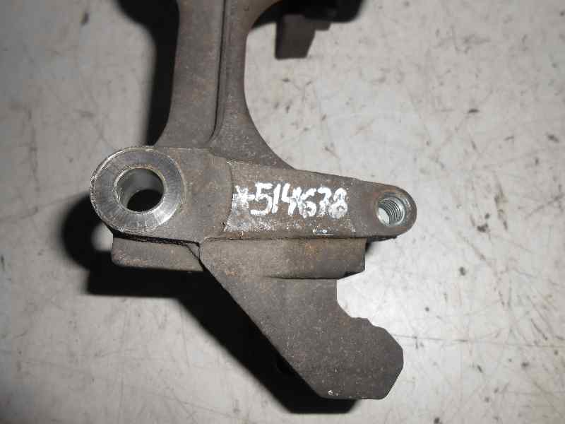 SOPORTE PINZA DE FRENOS VOLKSWAGEN PASSAT BERLINA (3B3) Trendline