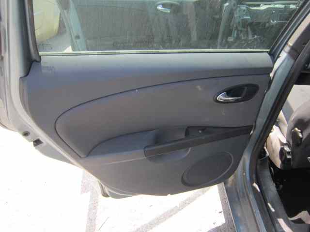 SEAT LEON (1P1) Stylance / Style Motor 2,0 Ltr. - 110 kW 16V FSI