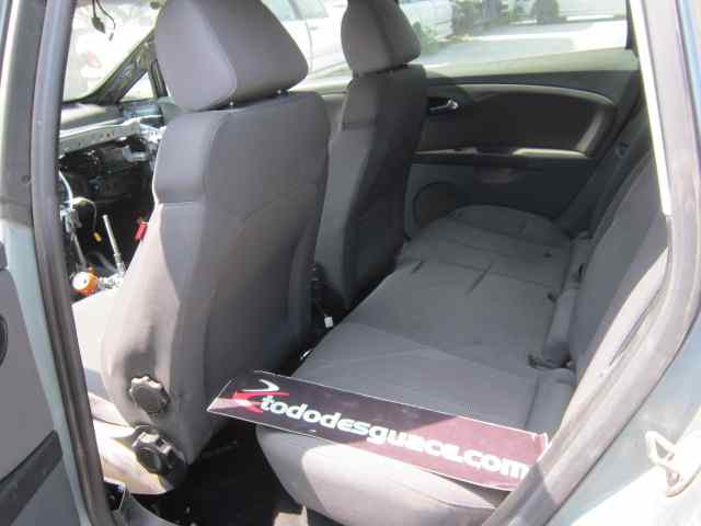 SEAT LEON (1P1) Stylance / Style Motor 2,0 Ltr. - 110 kW 16V FSI