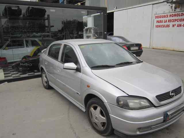 OPEL ASTRA G BERLINA Club Motor 1,6 Ltr. - 55 kW