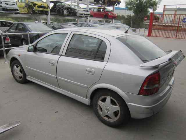 OPEL ASTRA G BERLINA Club Motor 1,6 Ltr. - 55 kW