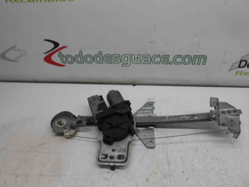 ELEVALUNAS TRASERO IZQUIERDO PEUGEOT 407 1.6 HDi FAP (109 CV) 5 velocidades