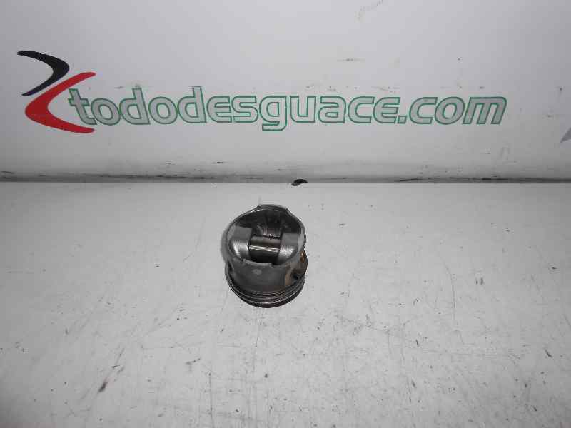 PISTON RENAULT CLIO II FASE II (B/CB0) 1.5 dCi D (65 CV) 5 velocidades