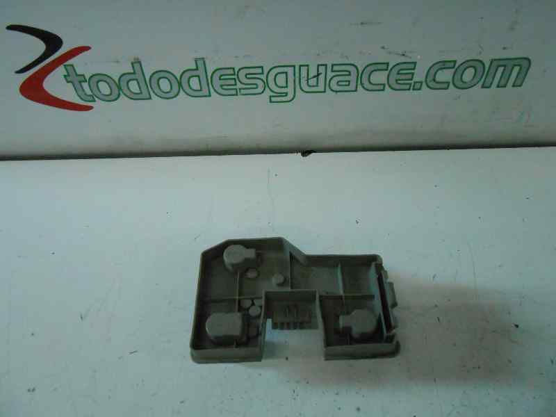 PORTALAMPARAS TRASERO DERECHO OPEL ASCONA C Berlina