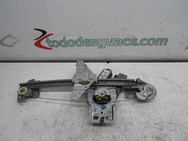 ELEVALUNAS TRASERO IZQUIERDO PEUGEOT 407 1.6 HDi FAP (109 CV) 5 velocidades