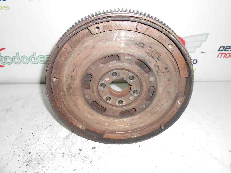 VOLANTE MOTOR VOLKSWAGEN PASSAT BERLINA (3B2) Comfortline
