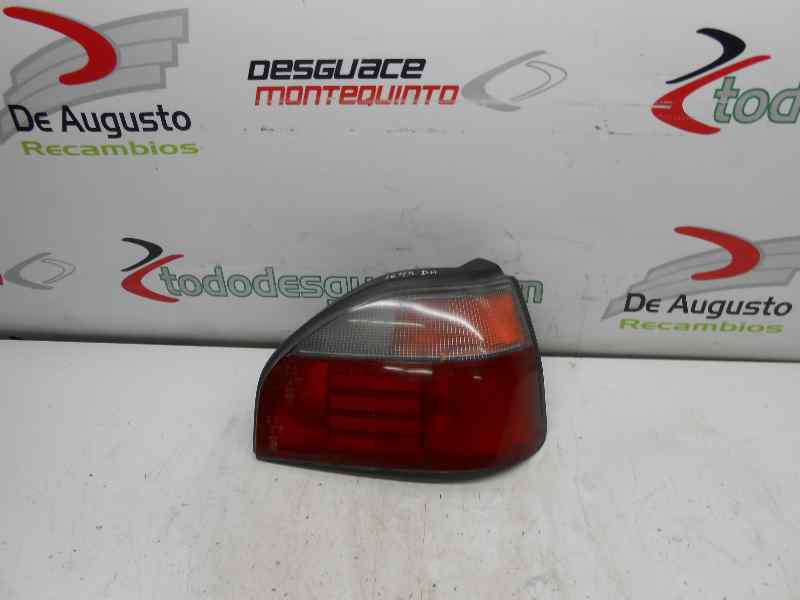 PILOTO TRASERO DERECHO NISSAN SUNNY BERLINA (N13) *