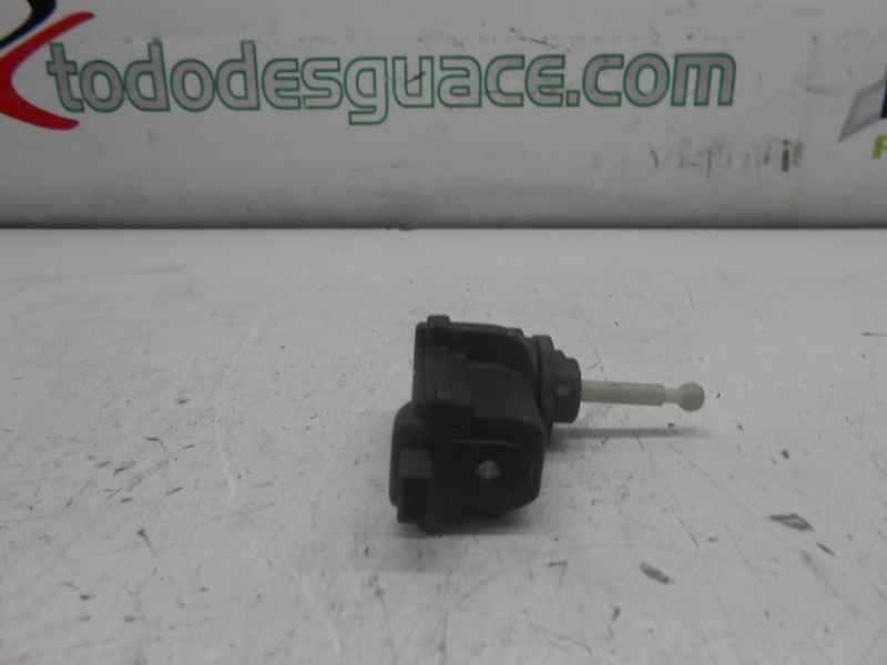 REGULADOR FARO ELECTRICO FORD ESCORT BERL./TURNIER 1.8 Turbodiesel (69 CV) 5 velocidades