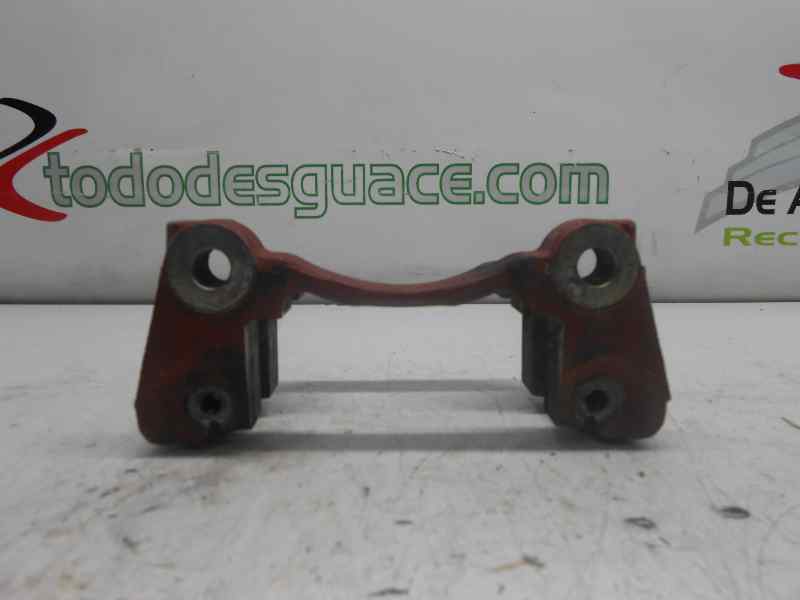 SOPORTE PINZA DE FRENOS IVECO DAILY CAJA CERRADA 2.3 D (116 CV) 5 velocidades