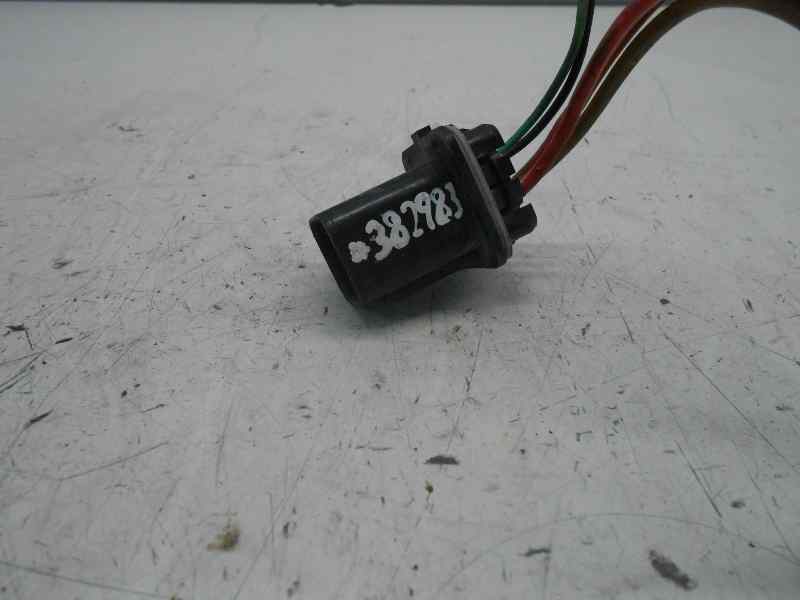 PORTALAMPARAS DELANTERO IZQUIERDO HYUNDAI ACCENT (LC) GL 5P