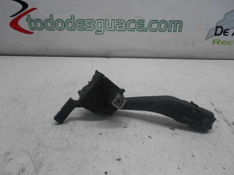 MANDO LIMPIA SEAT LEON (1P1) Reference