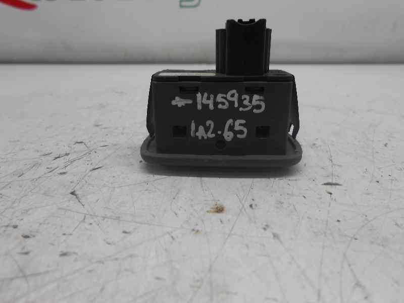 MANDO ELEVALUNAS DELANTERO DERECHO CITROEN C4 BERLINA VTR Plus