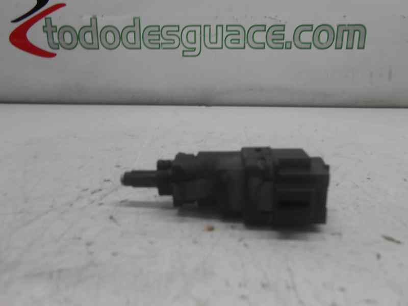 INTERRUPTOR PARE FORD FIESTA BERLINA (DX) *