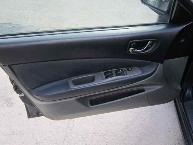 MITSUBISHI GALANT BERLINA (EA0) 2000 TD GLS (A) Motor 2,0 Ltr. - 66 kW Turbodiesel CAT