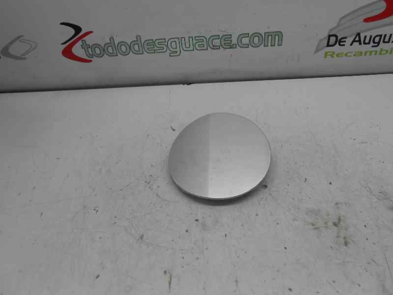 TAPA EXTERIOR COMBUSTIBLE TOYOTA COROLLA VERSO (R1) 2,2 D-4D Sport