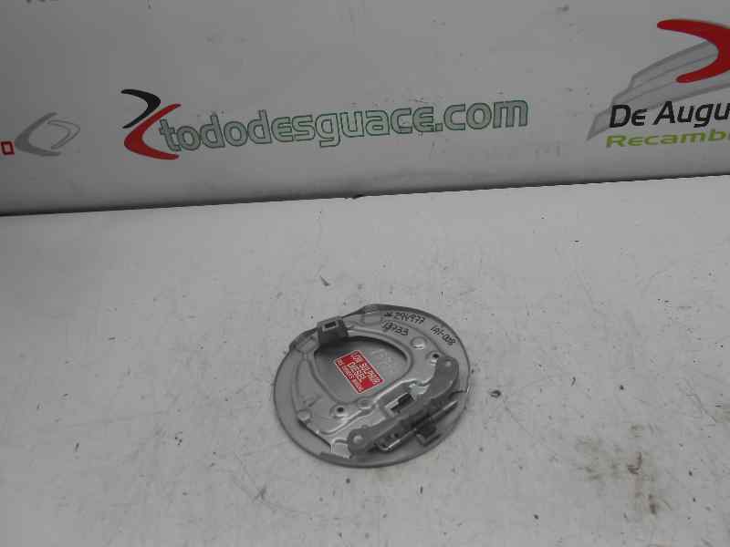 TAPA EXTERIOR COMBUSTIBLE TOYOTA COROLLA VERSO (R1) 2,2 D-4D Sport