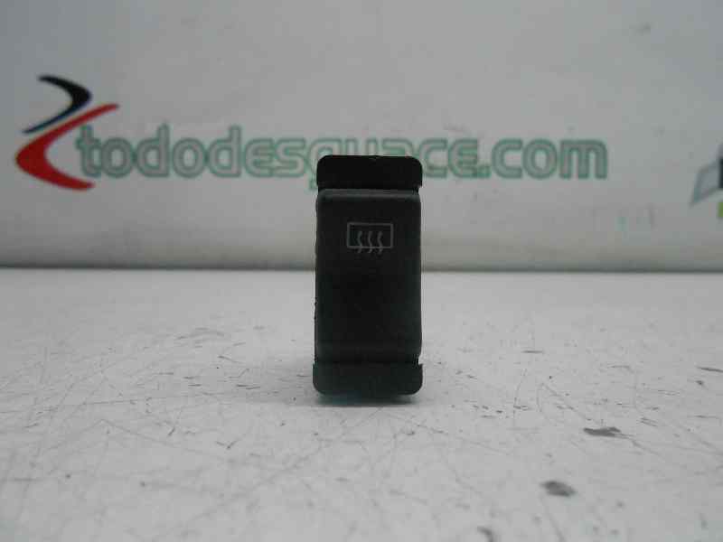 INTERRUPTOR LUNETA MERCEDES CLASE E (W123) FAMILIAR MT-07