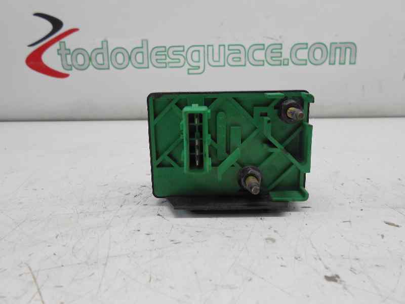 RELE PEUGEOT PARTNER (S2) Combi Pro