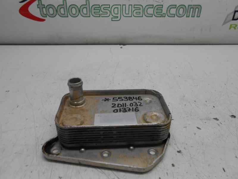 ENFRIADOR ACEITE MOTOR MERCEDES VITO (W638) CAJA CERRADA *
