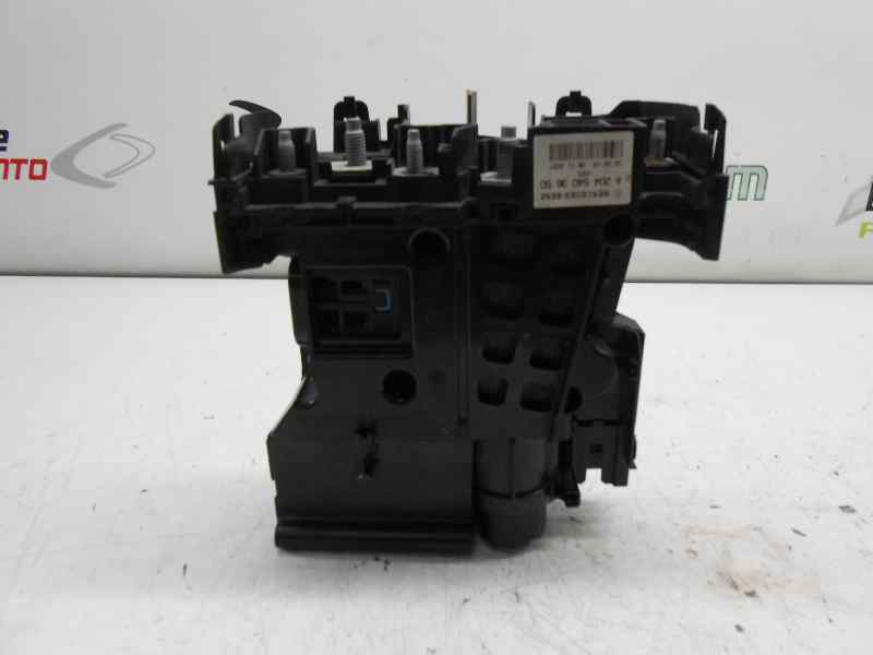 CAJA RELES / FUSIBLES MERCEDES CLASE C (W204) BERLINA C 220 CDI (204.008)