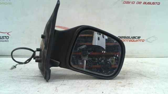 RETROVISOR DERECHO NISSAN SERENA (C23M) 2.3 Invitation D