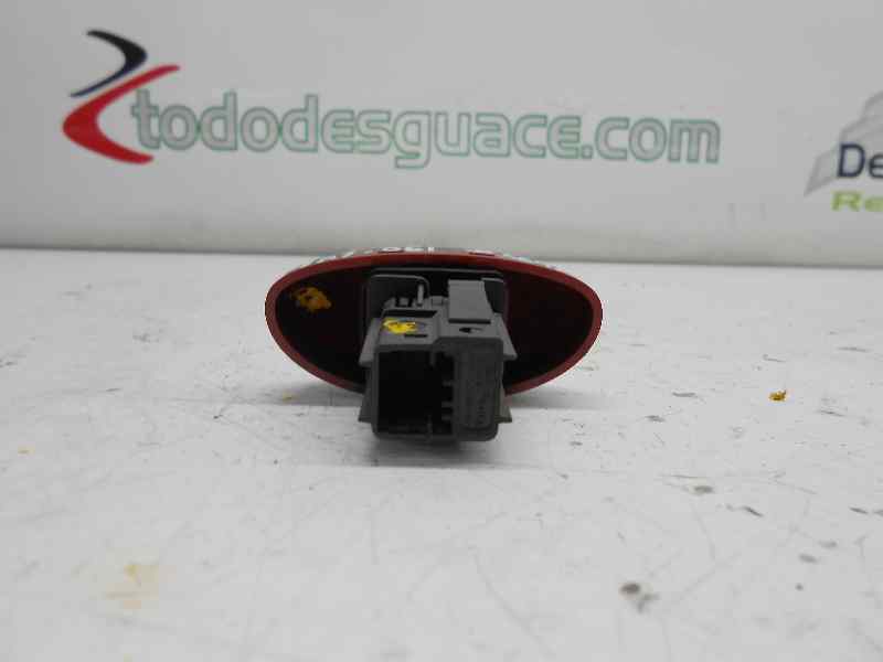INTERRUPTOR WARNING PEUGEOT 206 BERLINA E-Music