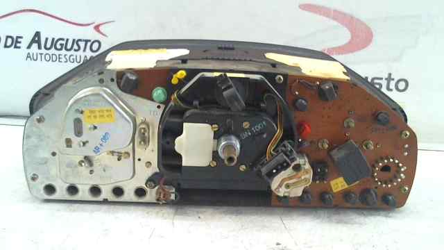 CUADRO INSTRUMENTOS MERCEDES CLASE E (W124) BERLINA E 200 (124.021)