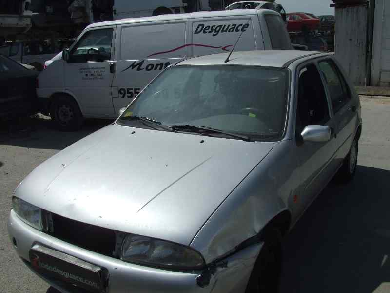 FORD FIESTA BERLINA Ghia Motor 1,25 Ltr. - 55 kW 16V CAT