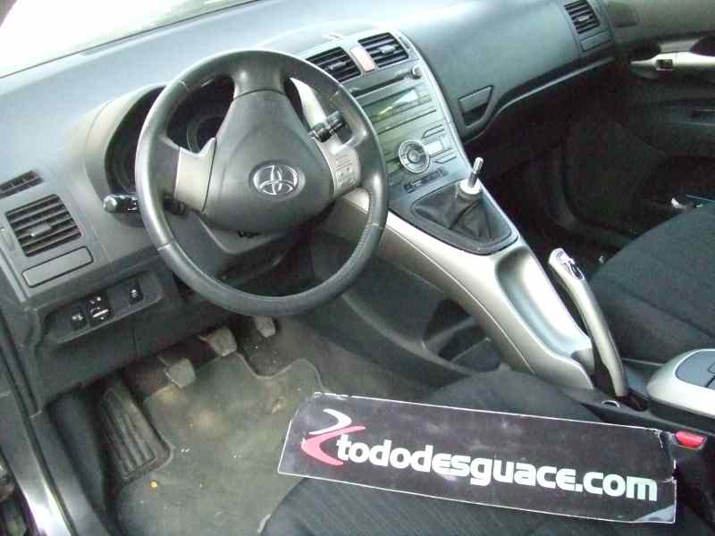 TOYOTA AURIS Luna+ Motor 1,4 Ltr. - 66 kW Turbodiesel CAT