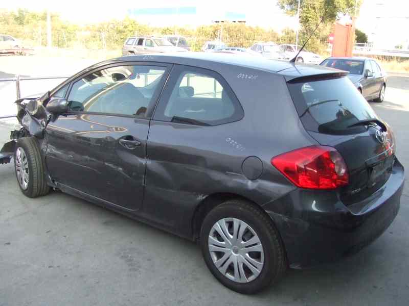 TOYOTA AURIS Luna+ Motor 1,4 Ltr. - 66 kW Turbodiesel CAT
