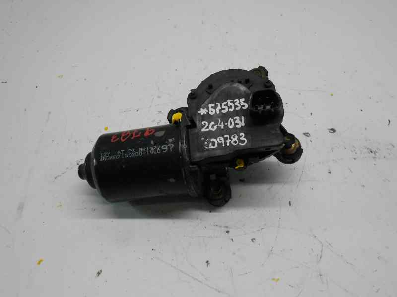 MOTOR LIMPIA DELANTERO MITSUBISHI GALANT FAMILIAR (EA0) *