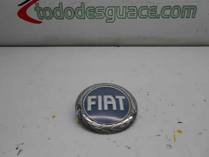 ANAGRAMA FRONTAL FIAT PUNTO BERLINA (188) 1.2 8V