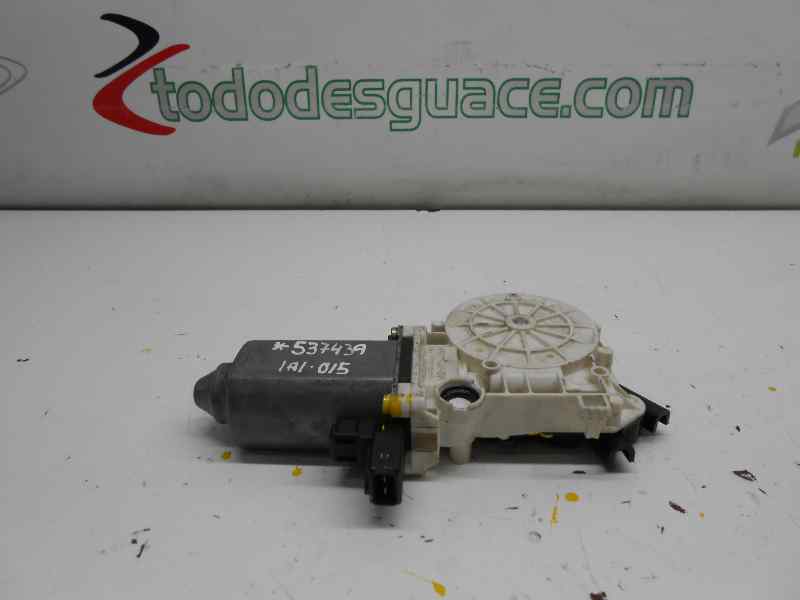 MOTOR ELEVALUNAS DELANTERO DERECHO VOLKSWAGEN POLO BERLINA (6N1) Air