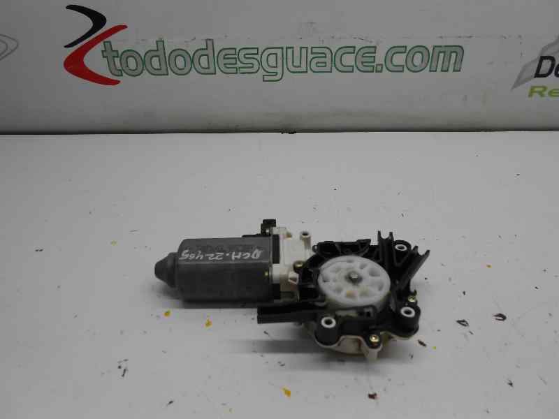 MOTOR ELEVALUNAS DELANTERO DERECHO VOLKSWAGEN POLO BERLINA (6N1) Air