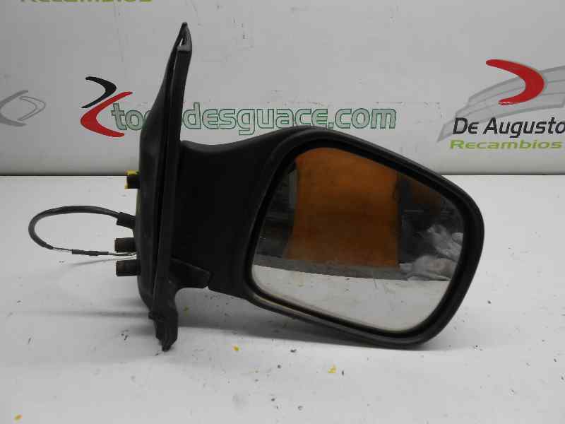 RETROVISOR DERECHO NISSAN SERENA (C23M) 2.3 Invitation D