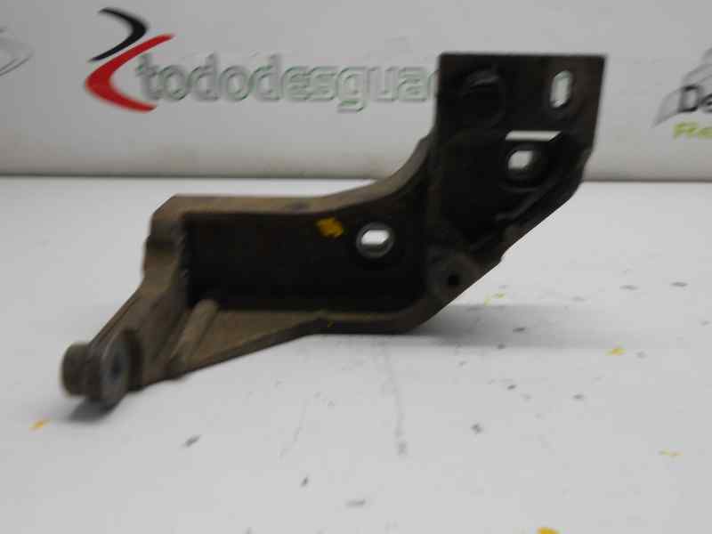 SOPORTE NISSAN PRIMASTAR (X83) Avantour 7 asientos, batalla corta 2,76t
