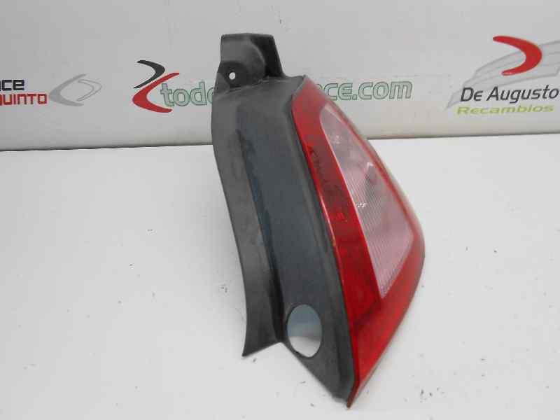 PILOTO TRASERO DERECHO RENAULT MEGANE II BERLINA 5P Confort Authentique