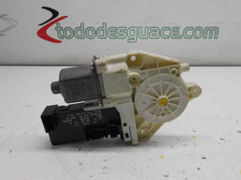 MOTOR ELEVALUNAS DELANTERO DERECHO PEUGEOT 407 ST Confort