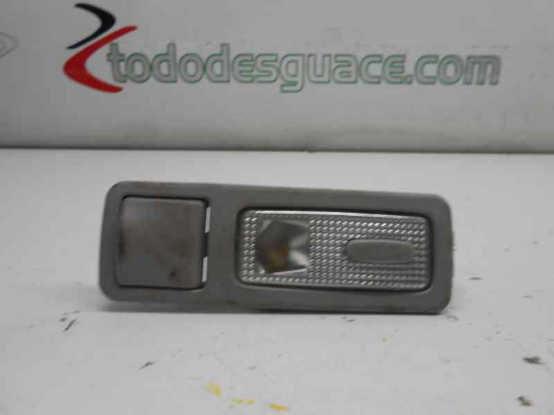 LUZ INTERIOR PEUGEOT 407 SW SR Confort