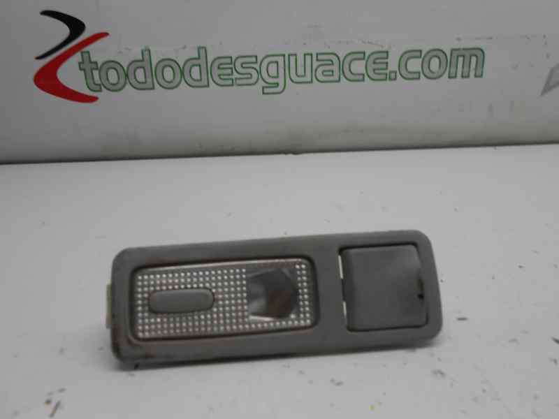 LUZ INTERIOR PEUGEOT 407 SW SR Confort