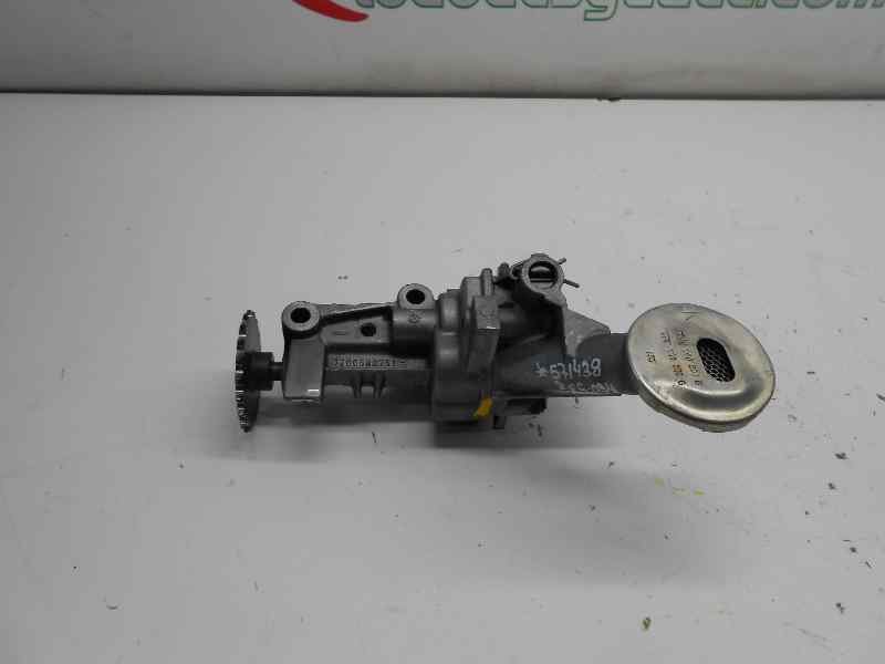 BOMBA ACEITE NISSAN PRIMASTAR (X83) Avantour 7 asientos, batalla corta 2,76t