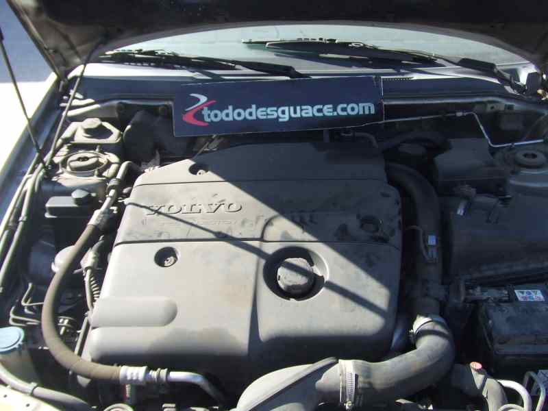 VOLVO V40 FAMILIAR 1.9 D+ (85kW) Motor 1,9 Ltr. - 85 kW Diesel CAT