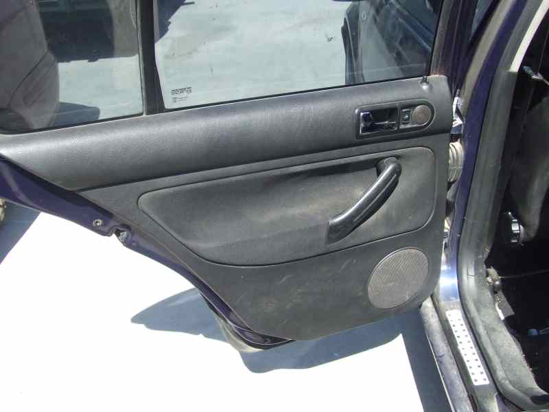 VOLKSWAGEN GOLF IV BERLINA (1J1) Advance Motor 1,9 Ltr. - 81 kW TDI