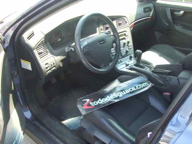VOLVO S60 BERLINA 2.4 D Motor 2,4 Ltr. - 120 kW Diesel CAT