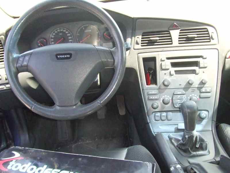 VOLVO S60 BERLINA 2.4 D Motor 2,4 Ltr. - 120 kW Diesel CAT